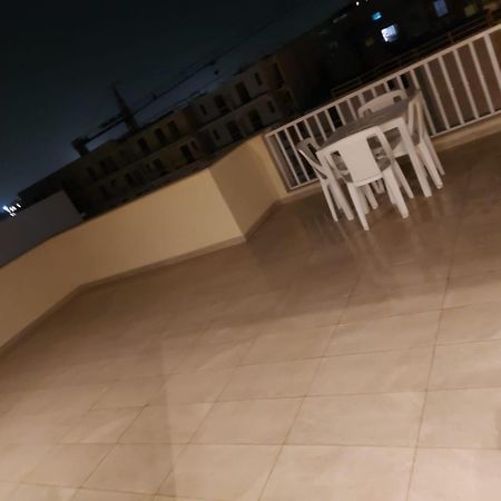 Central Apartment In Swieqi Is-Swieqi Ngoại thất bức ảnh