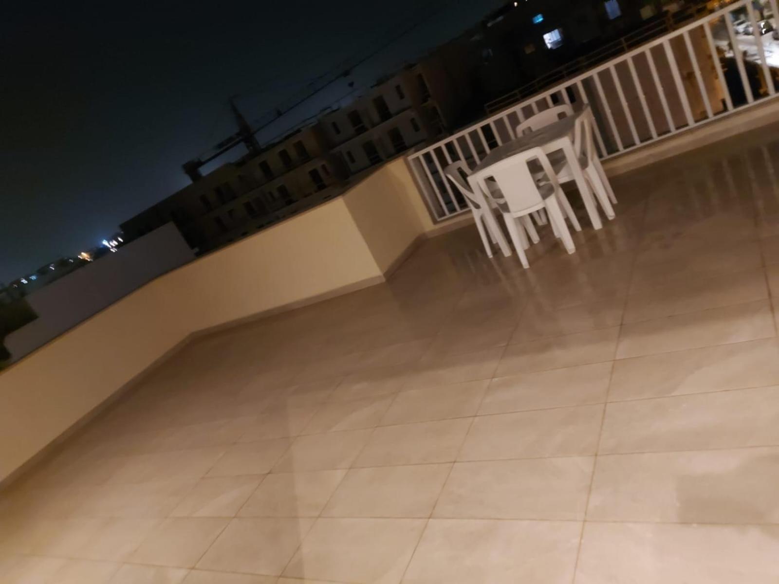 Central Apartment In Swieqi Is-Swieqi Ngoại thất bức ảnh