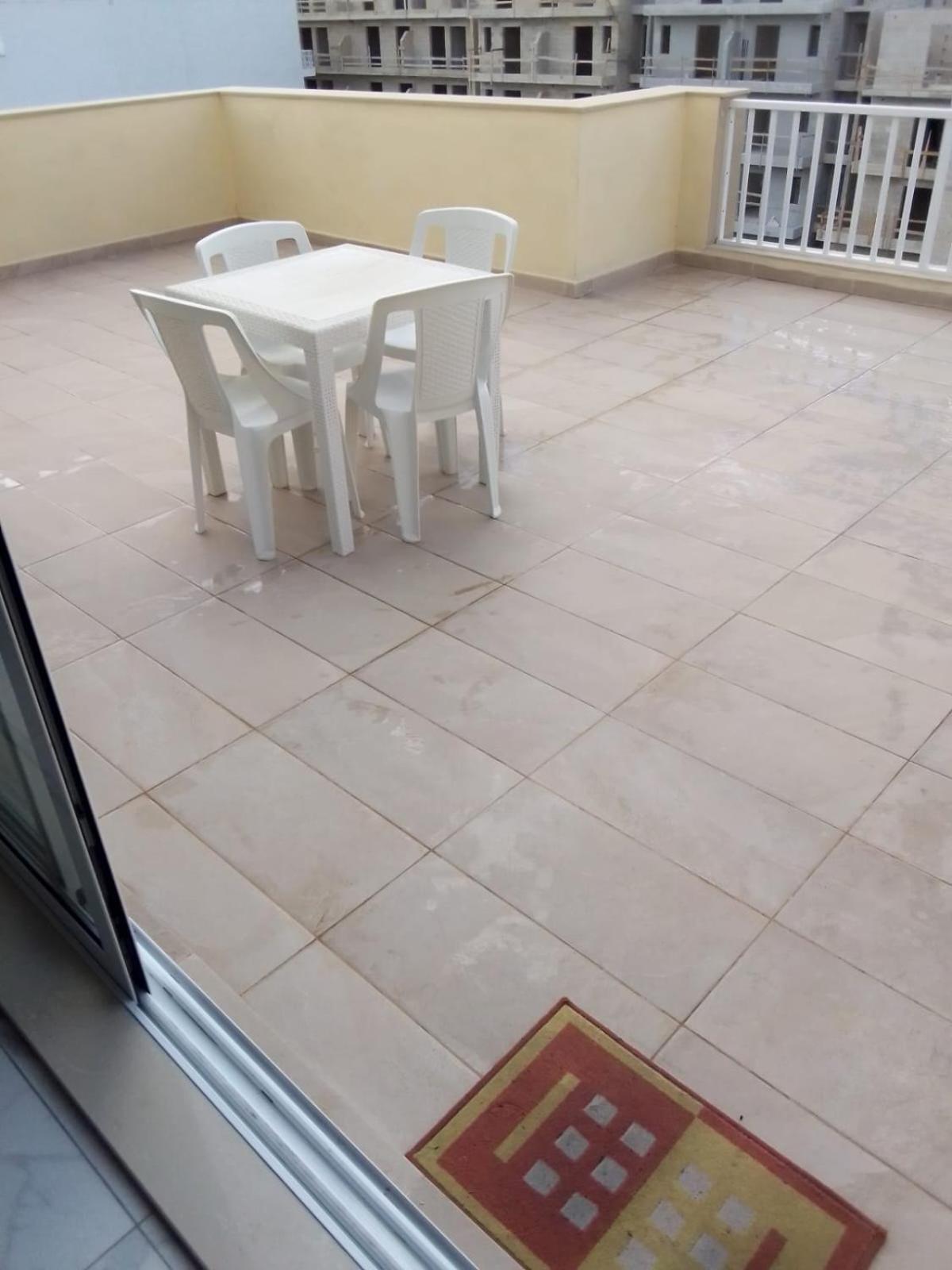 Central Apartment In Swieqi Is-Swieqi Ngoại thất bức ảnh
